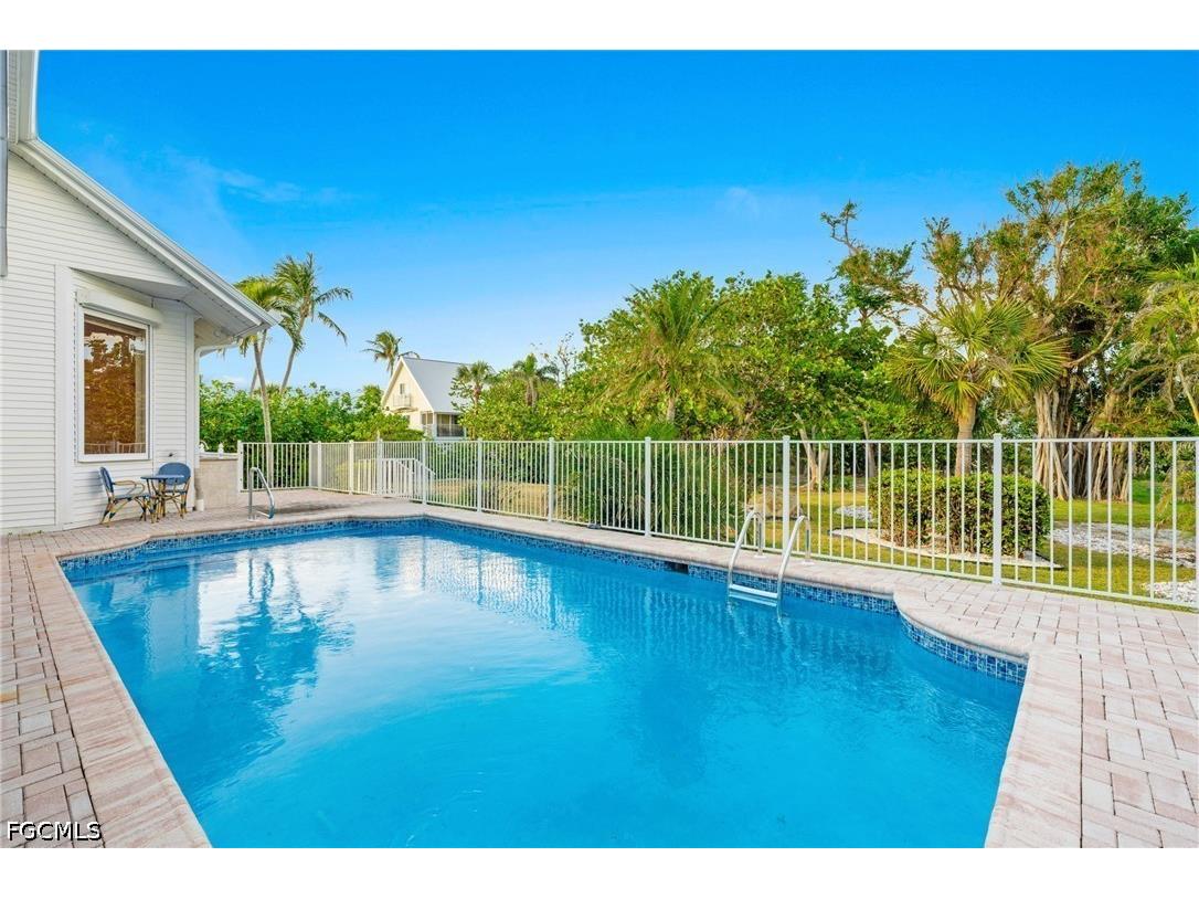4090 W Gulf Drive Sanibel FL 33957 2026017249 image43