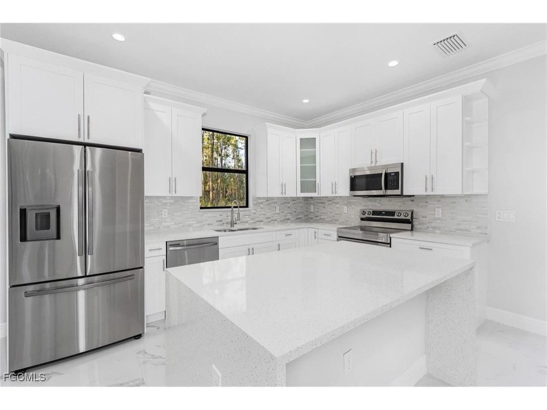 4091 56th Avenue NE Naples FL 34120 2026000459 image5