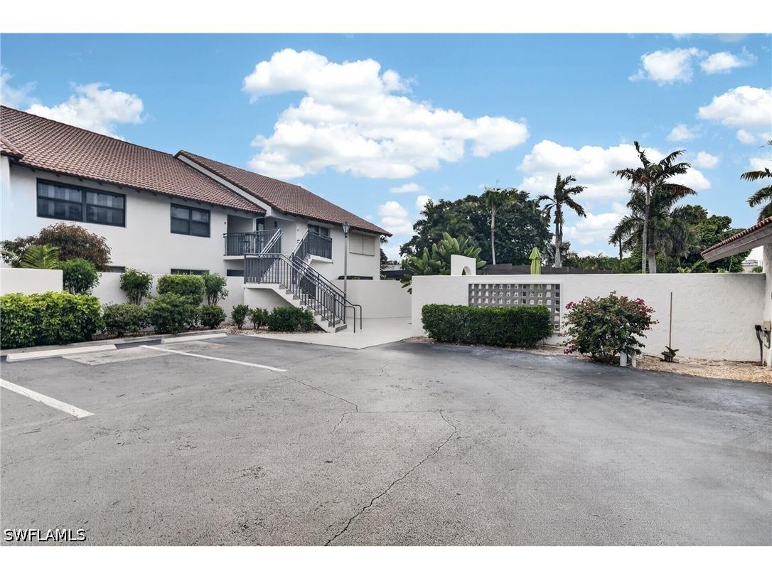 4092 Belair Lane #1 Naples FL 34103 226020108 image2