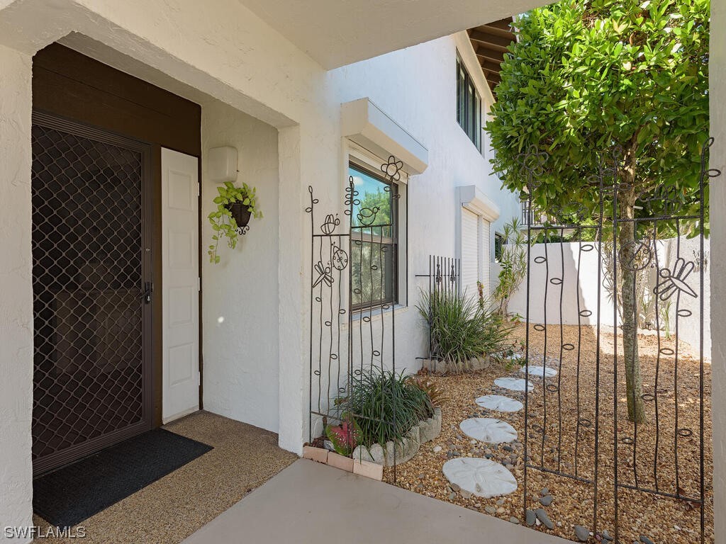 4092 Belair Lane #5 Naples FL 34103 223081036 image1