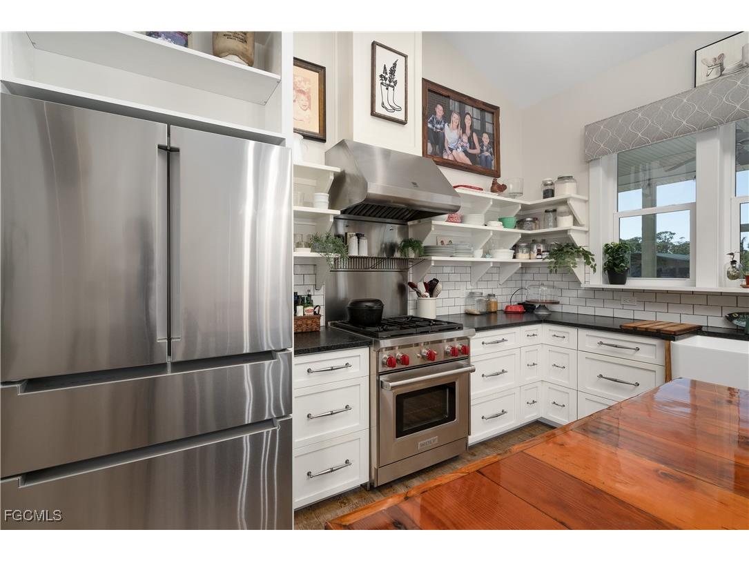 4093 Sunshine Boulevard Saint James City FL 33956 2026002025 image12