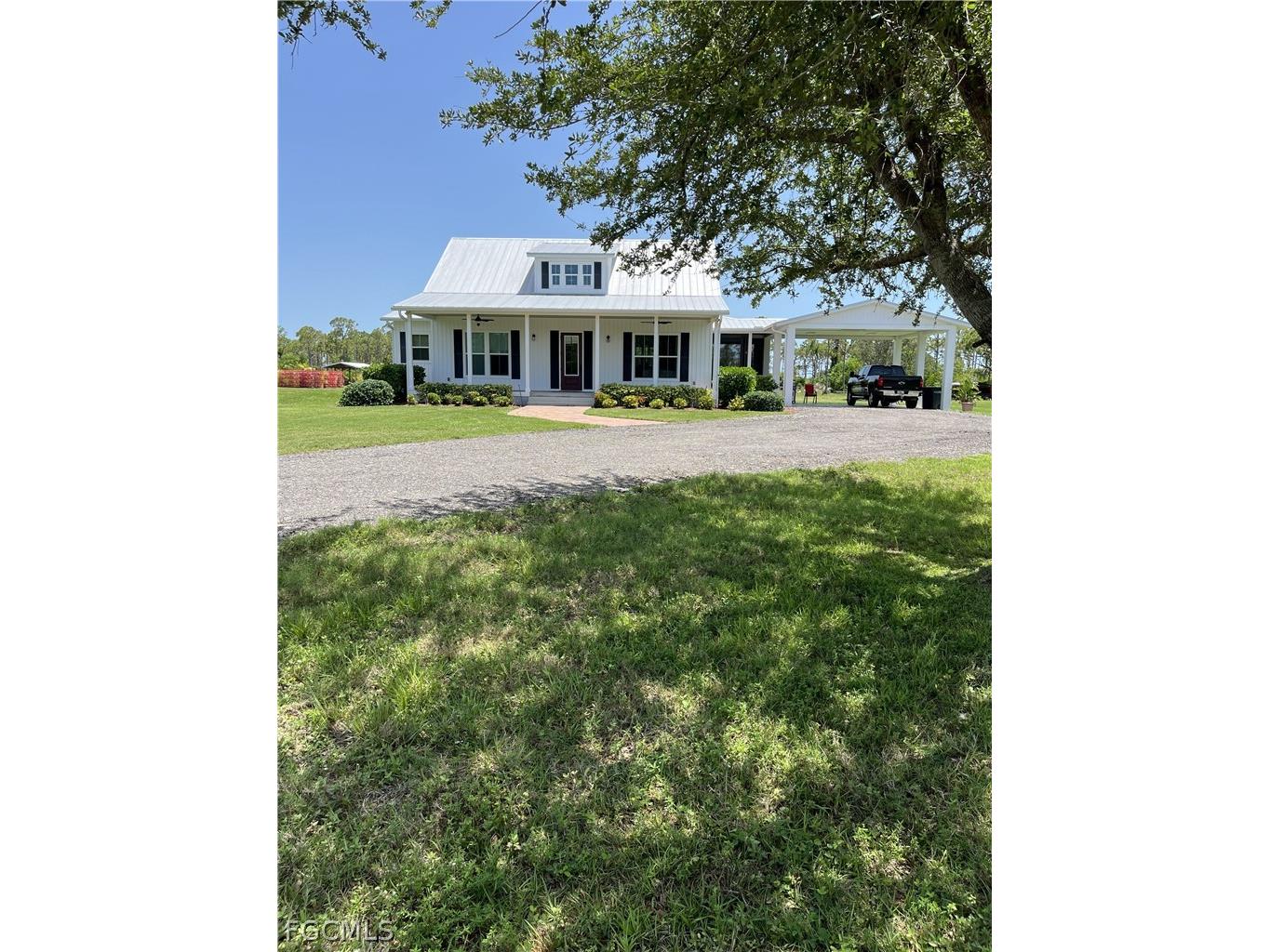 4093 Sunshine Boulevard Saint James City FL 33956 2026002025 image2