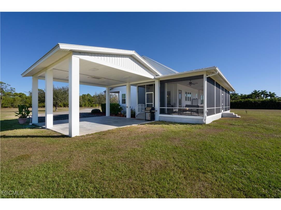 4093 Sunshine Boulevard Saint James City FL 33956 2026002025 image30