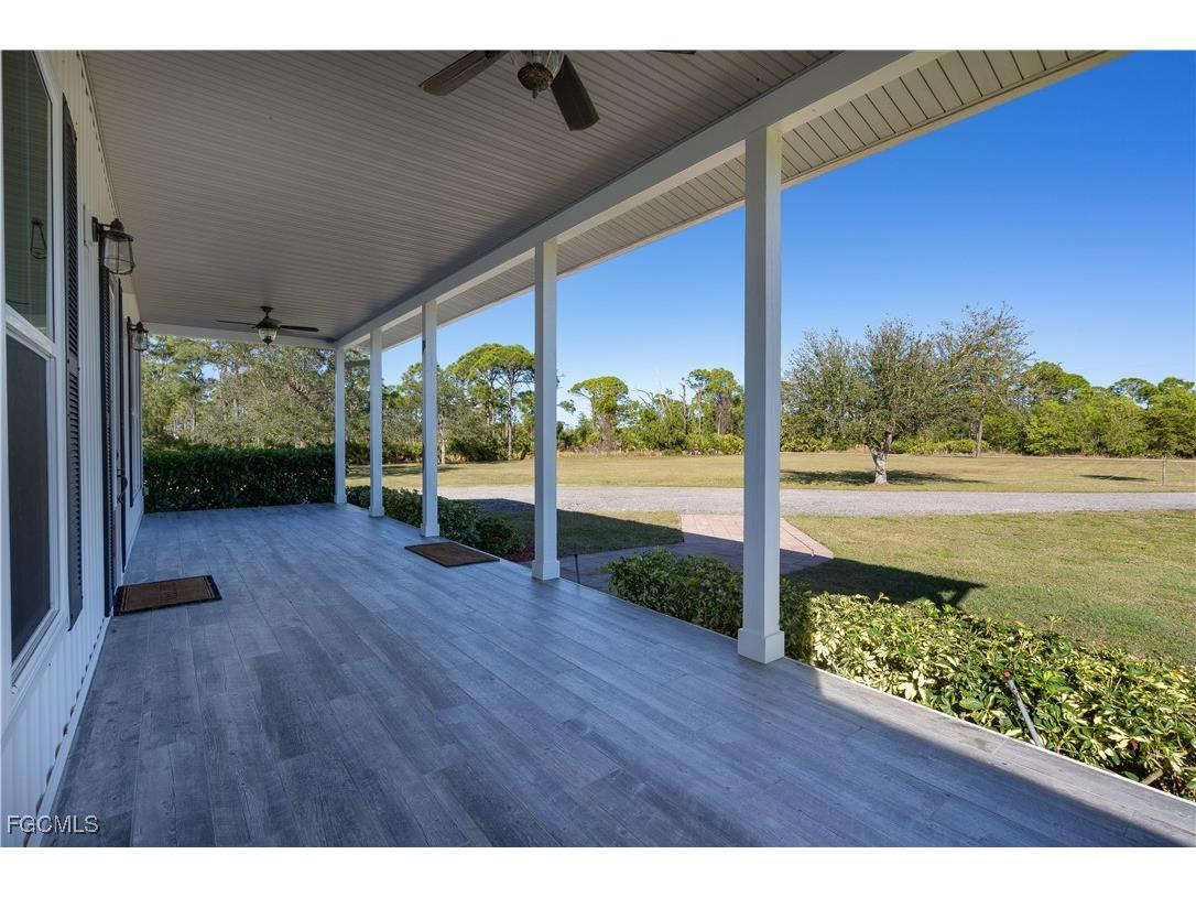 4093 Sunshine Boulevard Saint James City FL 33956 2026002025 image7