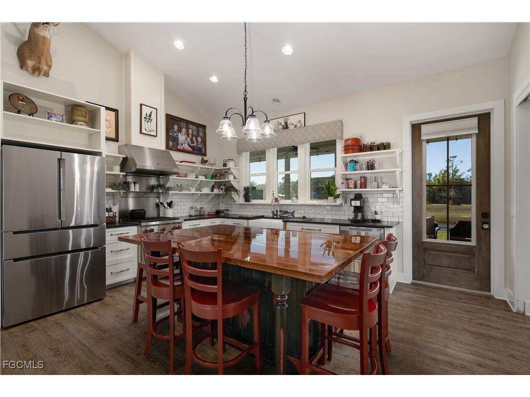 4093 Sunshine Boulevard Saint James City FL 33956 2026002025 image8