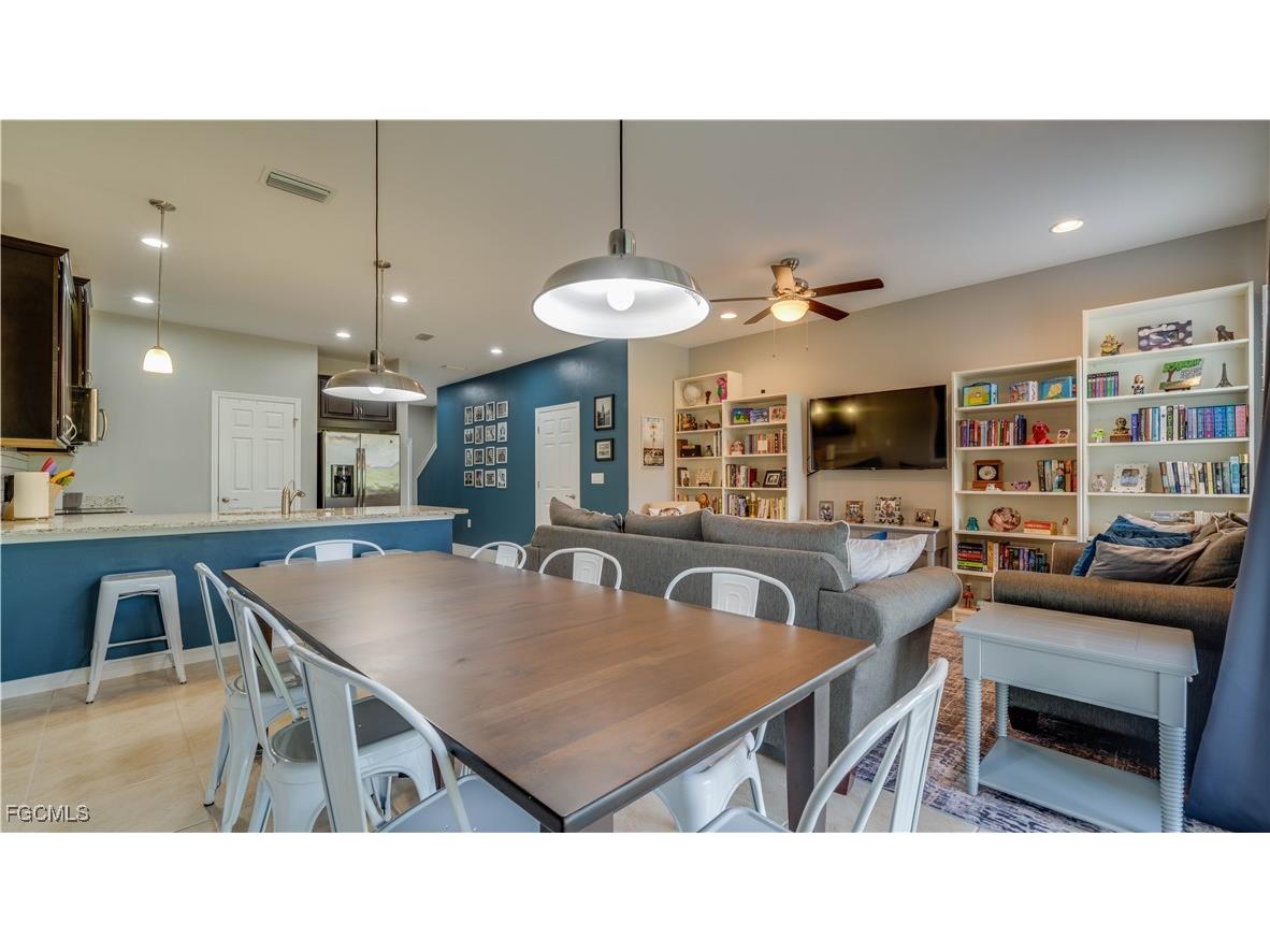 4093 Wilmont Place Fort Myers FL 33916 2025019639 image1