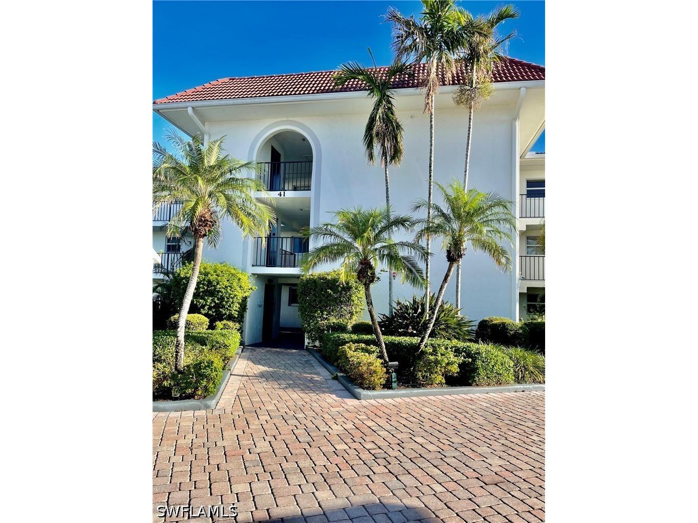41 High Point Circle S #105 Naples FL 34103 226026276 image17