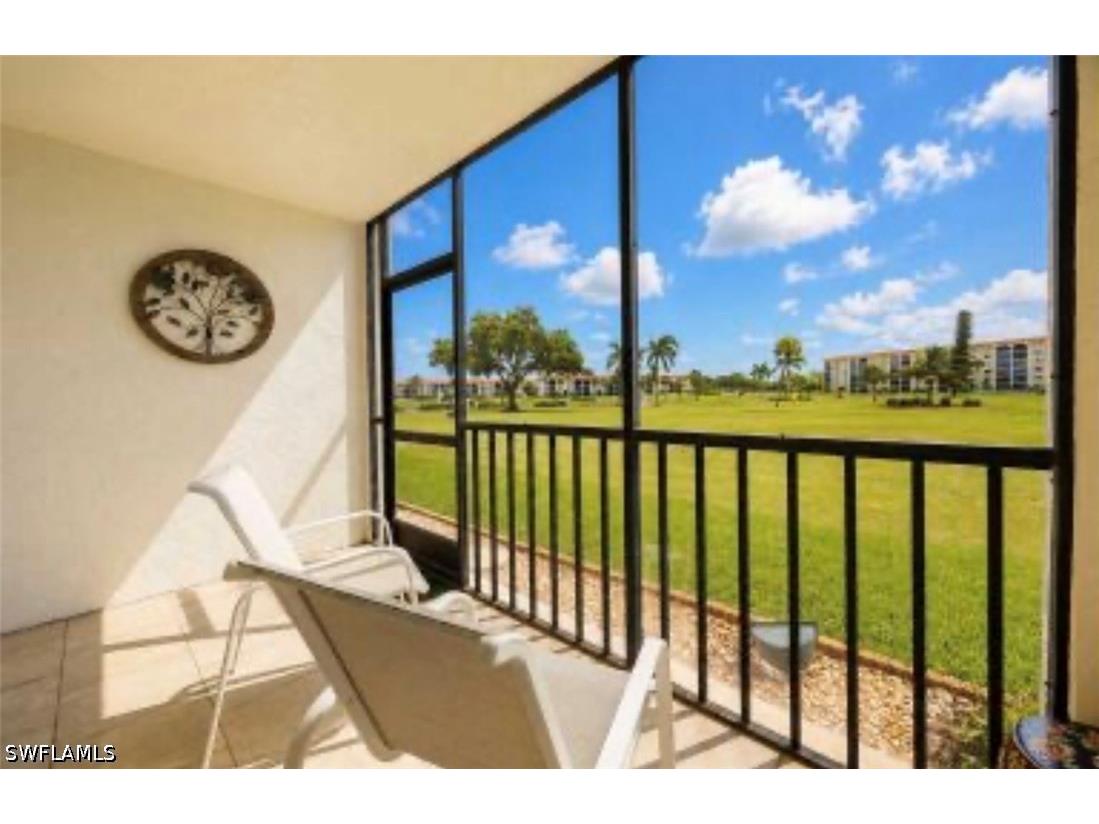41 High Point Circle S #105 Naples FL 34103 226026276 image2
