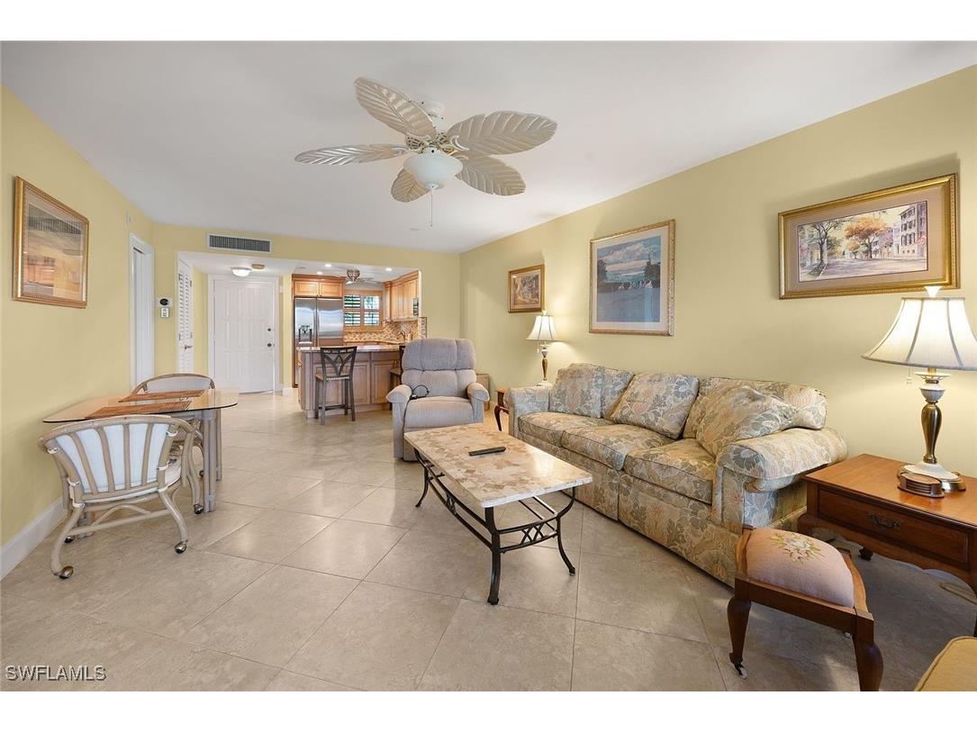 41 High Point Circle S #107 Naples FL 34103 226001130 image8