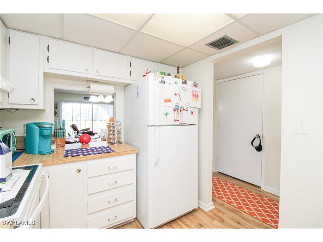 41 High Point Circle S #303 Naples FL 34103 225080326 image12