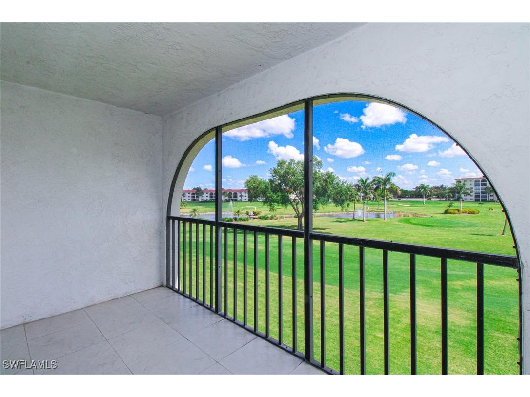 41 High Point Circle S #303 Naples FL 34103 225080326 image4
