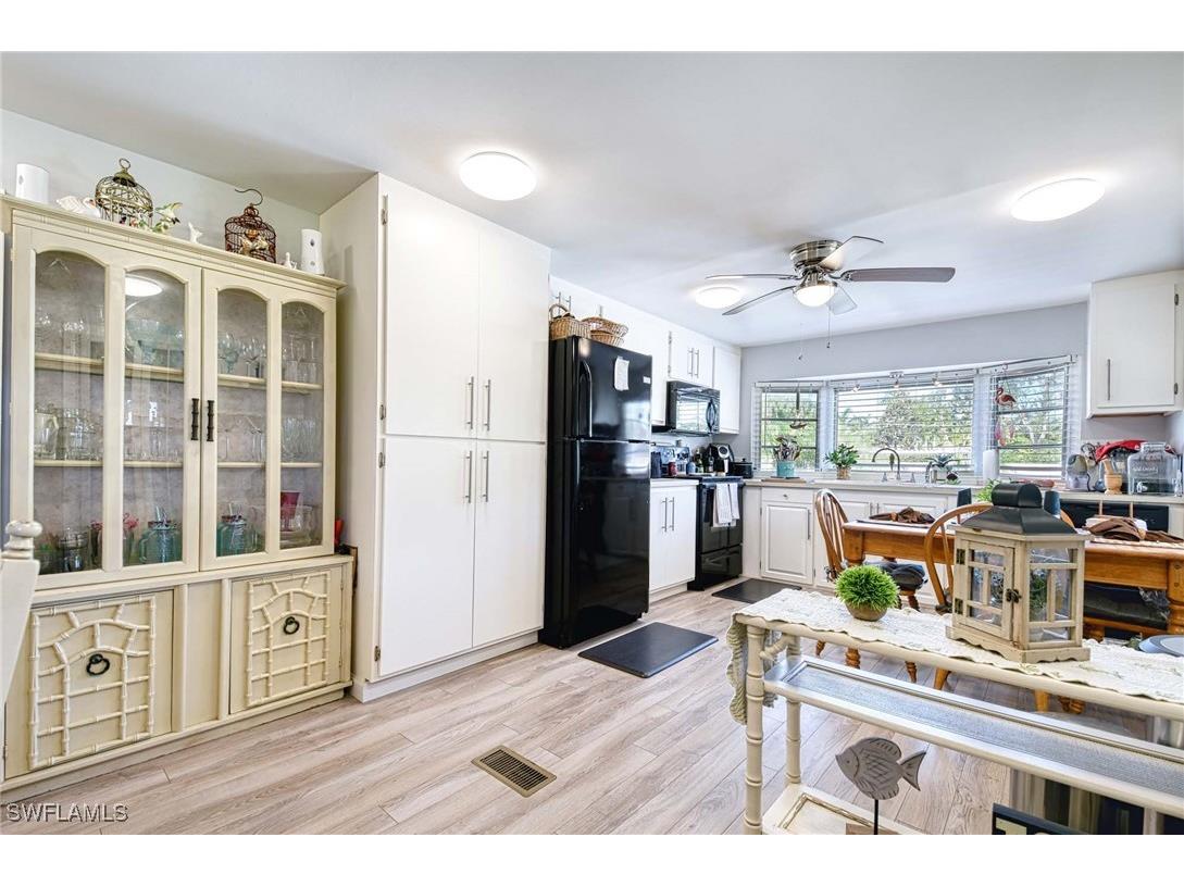 41 Sonderhen Drive Naples FL 34114 225082821 image7