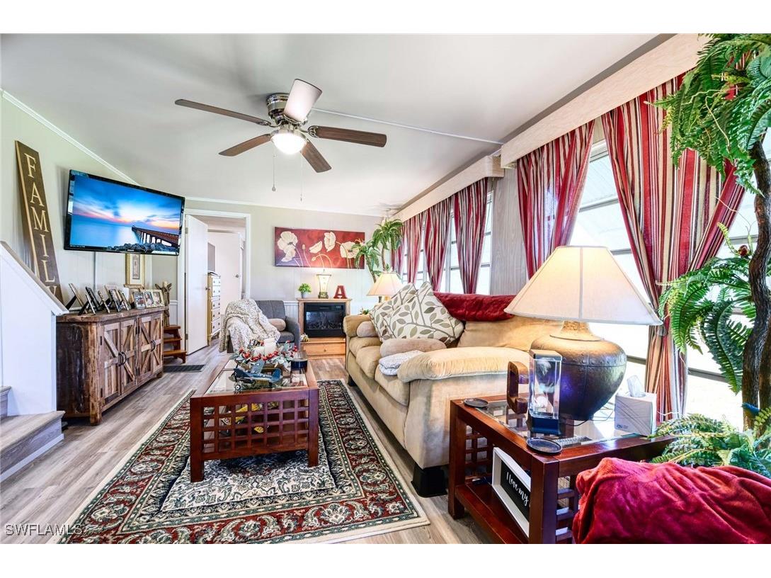 41 Sonderhen Drive Naples FL 34114 225082821 image9