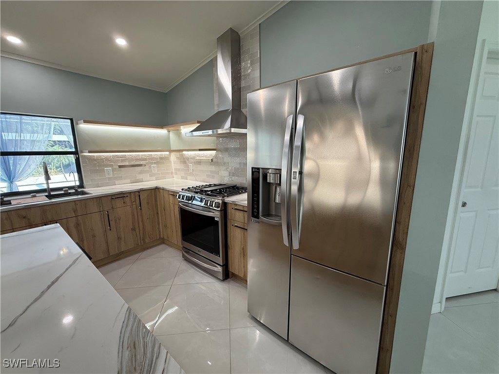 410 6th Street NE Naples FL 34120 225070820 image21