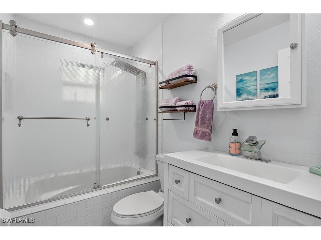 410 6th Street NE Naples FL 34120 225070820 image23