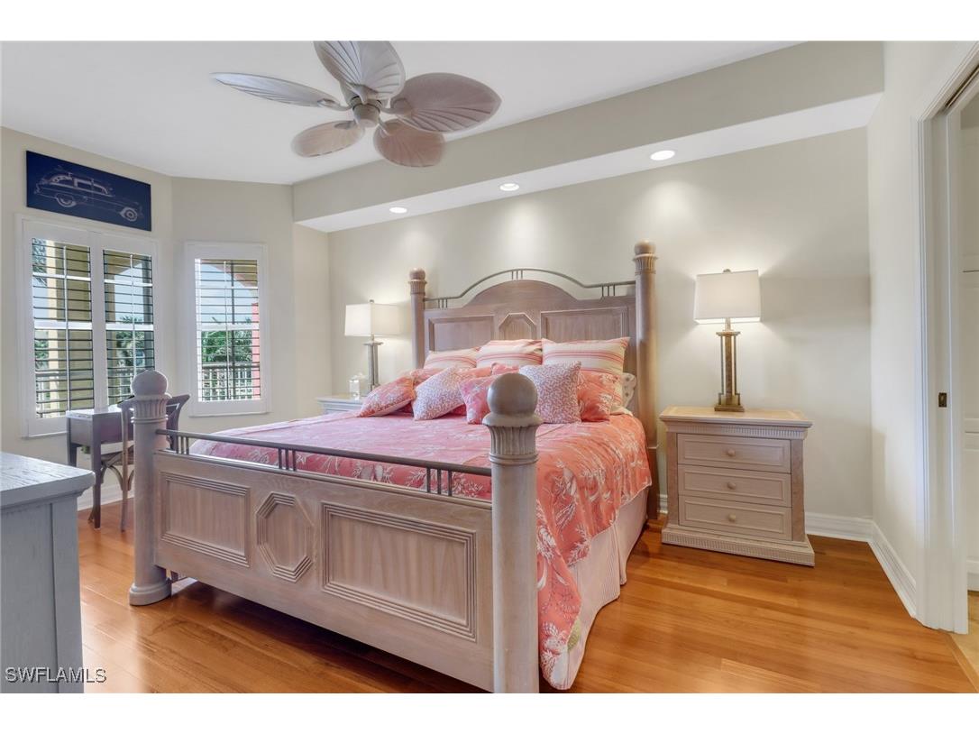 410 Bayfront Place #2303 Naples FL 34102 225018915 image15