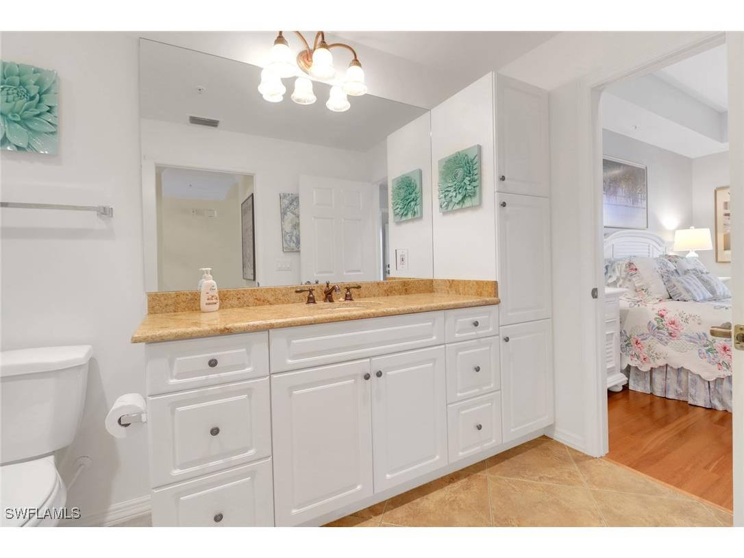 410 Bayfront Place #2303 Naples FL 34102 225018915 image18