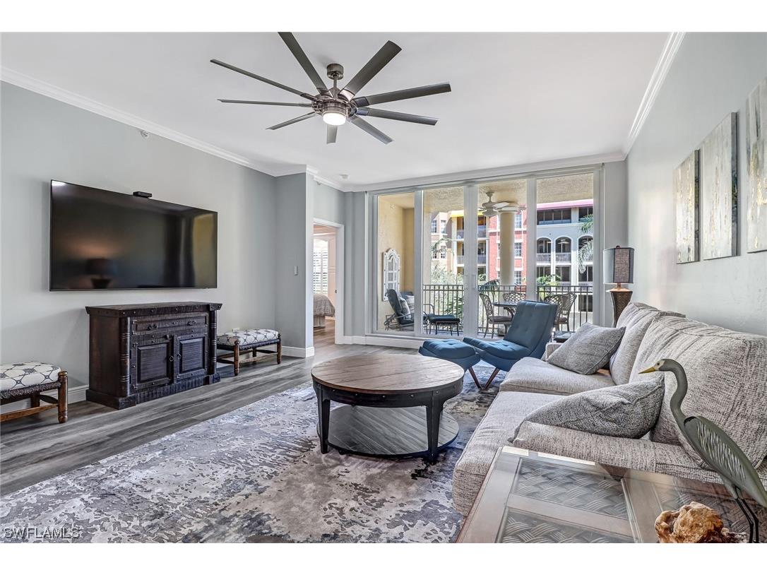 410 Bayfront Place #2307 Naples FL 34102 223087995 image1