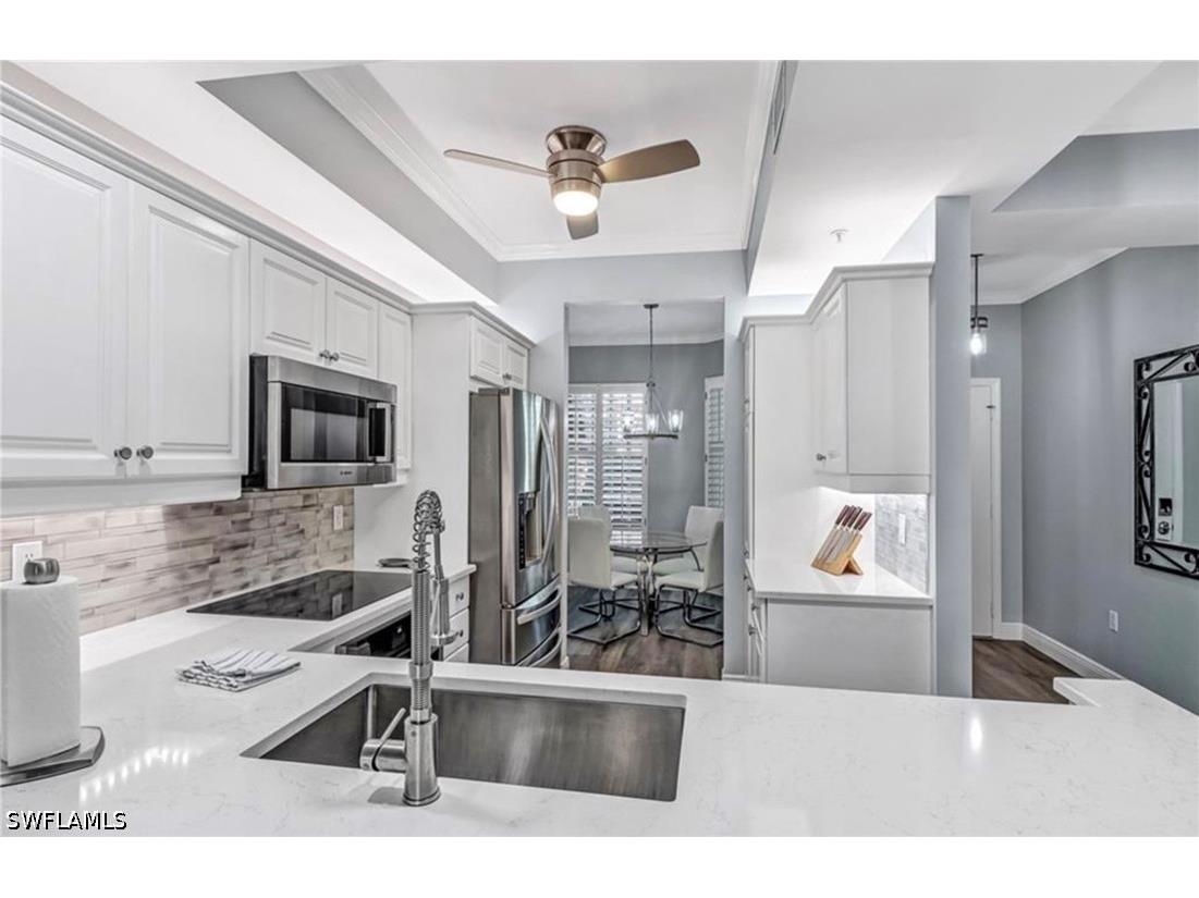 410 Bayfront Place #2307 Naples FL 34102 226022866 image6