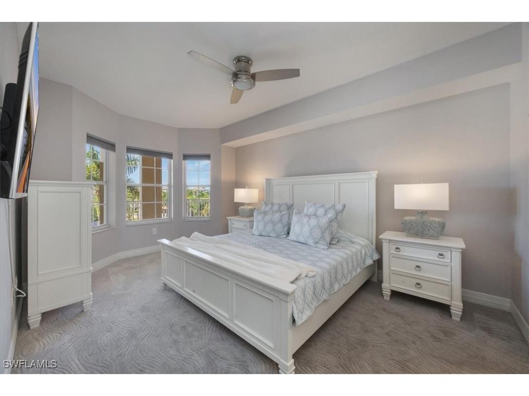 410 Bayfront Place #2403 Naples FL 34102 225078207 image10