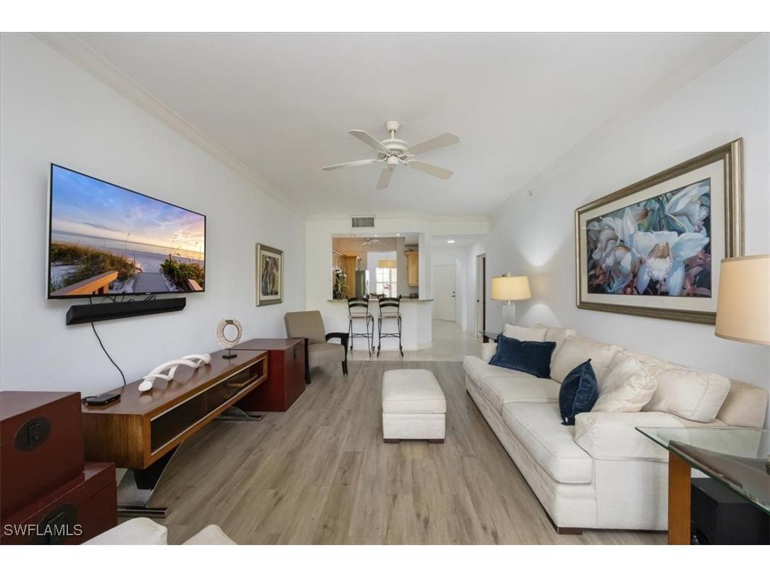 410 Bayfront Place #2405 Naples FL 34102 225070126 image2