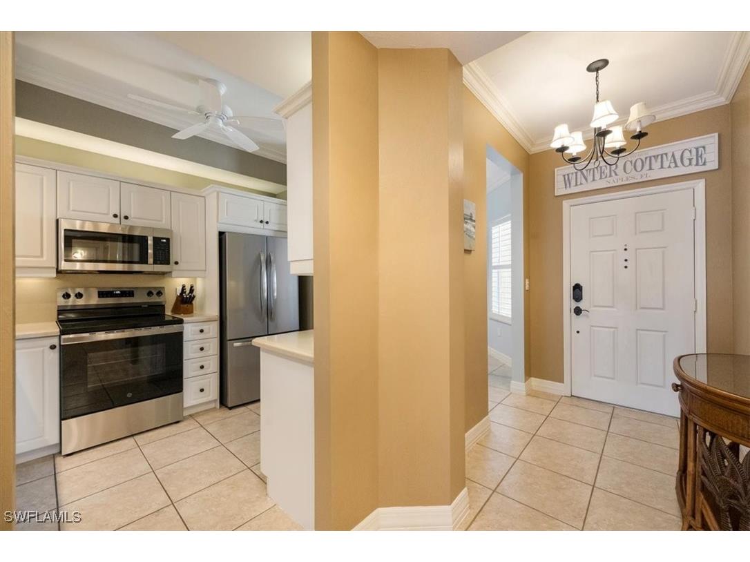 410 Bayfront Place #2407 Naples FL 34102 225073237 image4