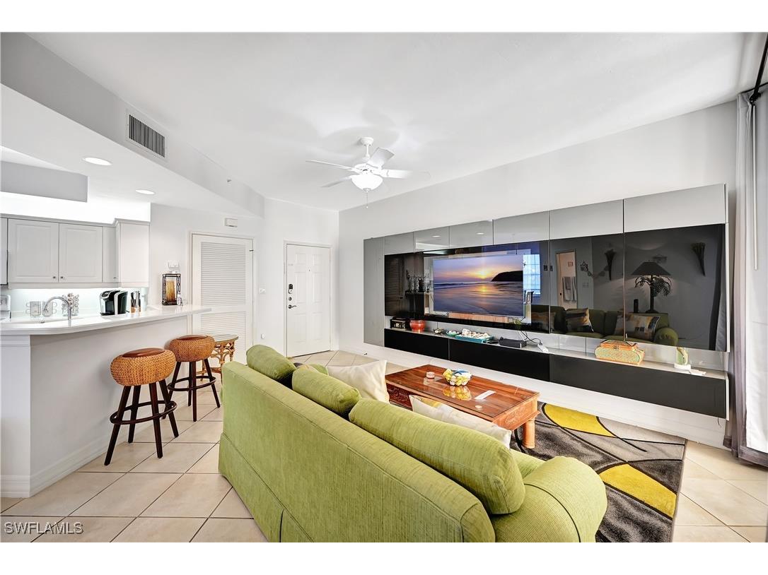 410 Bayfront Place #2409 Naples FL 34102 225063858 image5