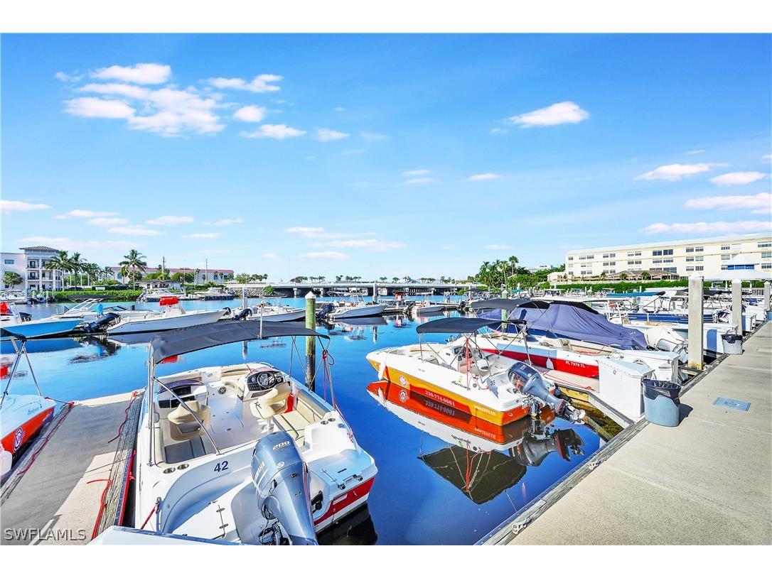 410 Bayfront Place #2409 Naples FL 34102 226009815 image18