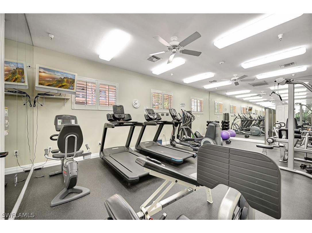 410 Bayfront Place #2409 Naples FL 34102 226009815 image23