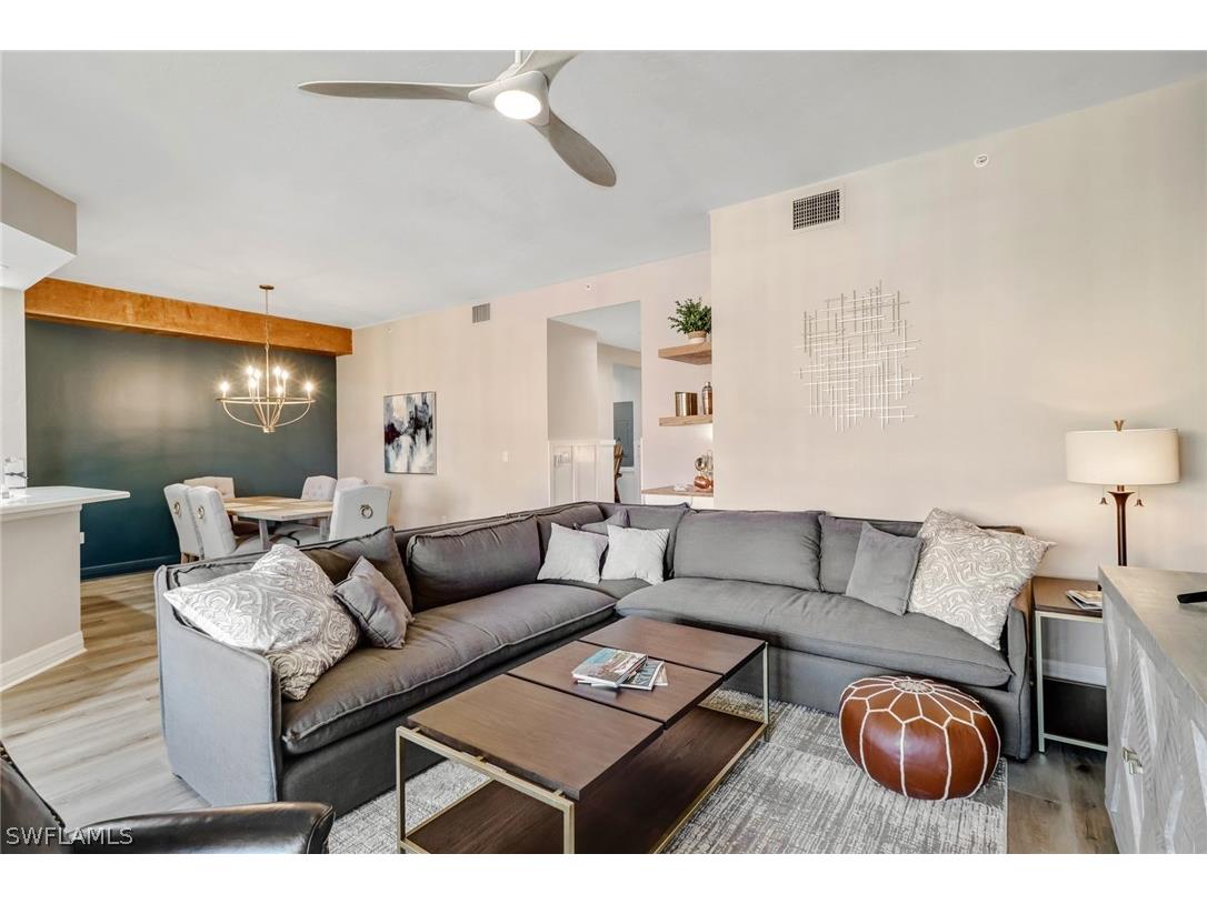 410 Bayfront Place #2503 Naples FL 34102 222068919 image1