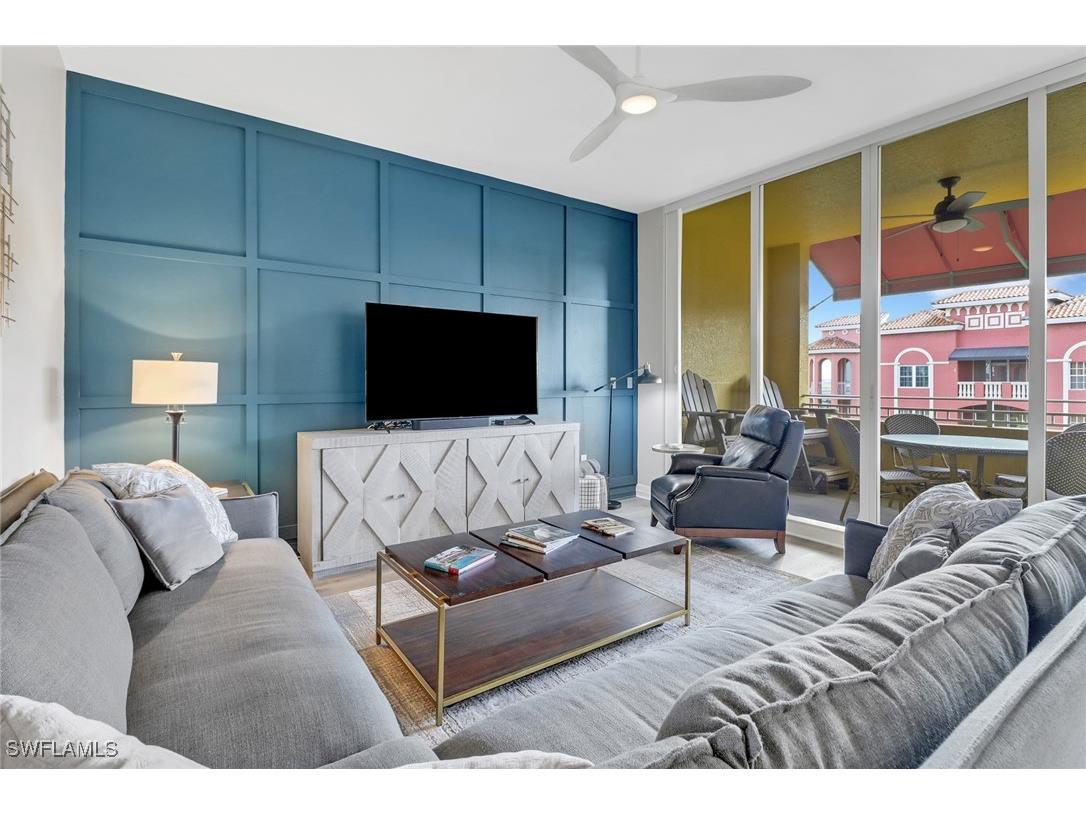 410 Bayfront Place #2503 Naples FL 34102 225044301 image1