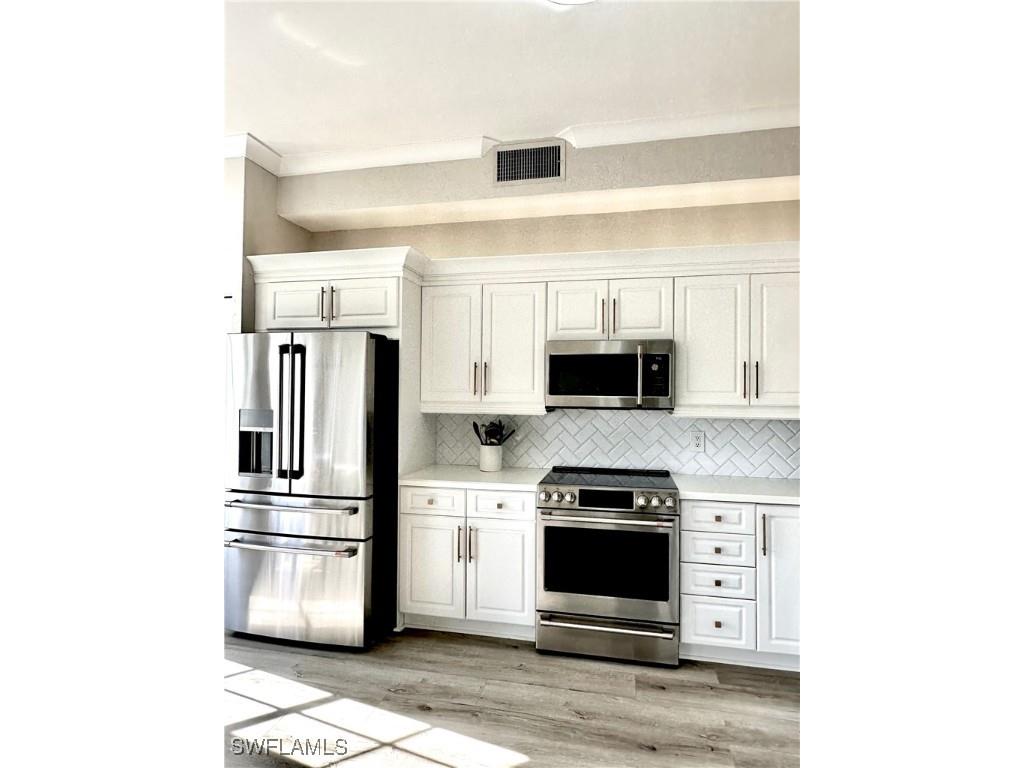 410 Bayfront Place #2503 Naples FL 34102 225070346 image4