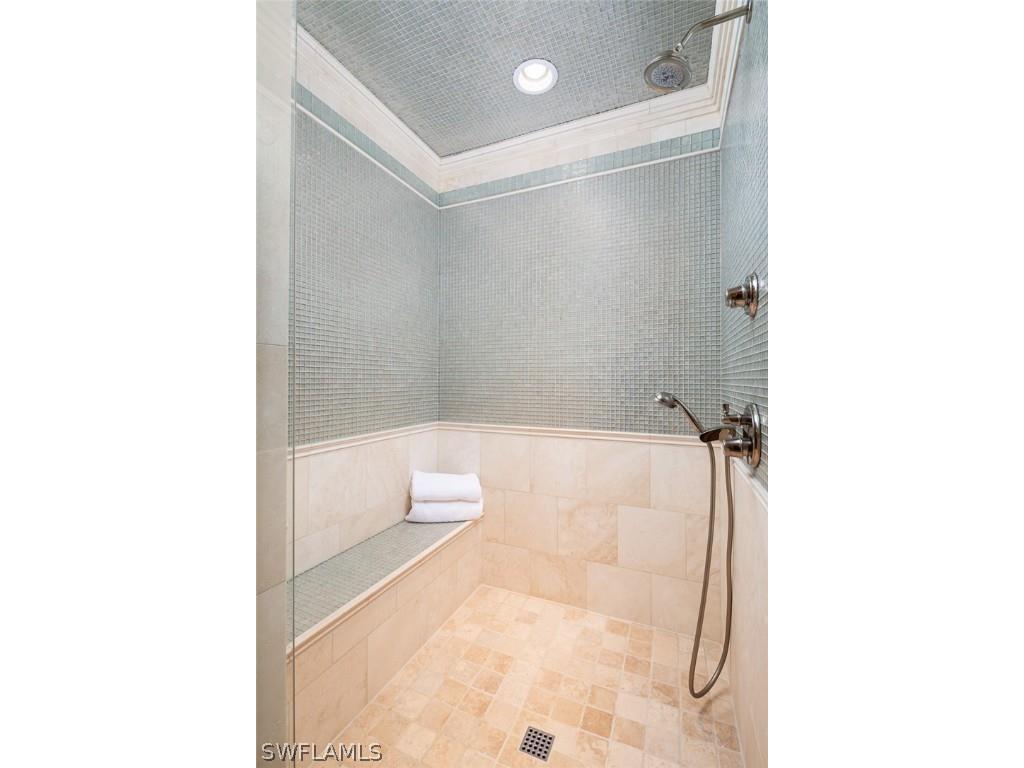 410 Flagship #1104 Naples FL 34108 226009241 image15