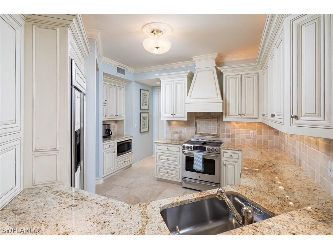 410 Flagship #1104 Naples FL 34108 226009241 image9