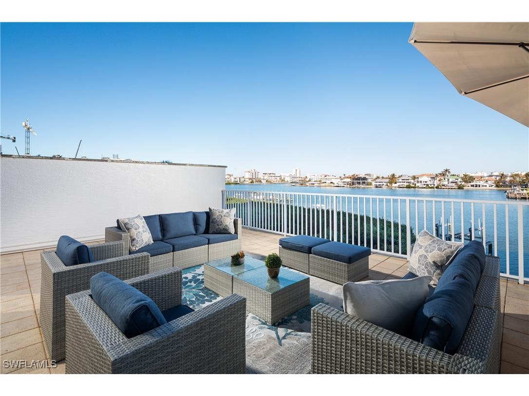 410 Flagship Drive #302 Naples FL 34108 224095128 image1