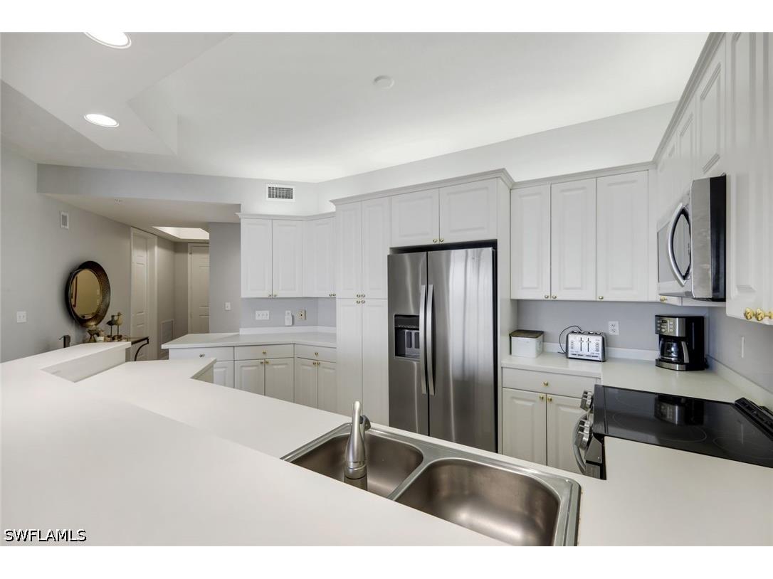 410 Flagship Drive #605 Naples FL 34108 226017343 image12
