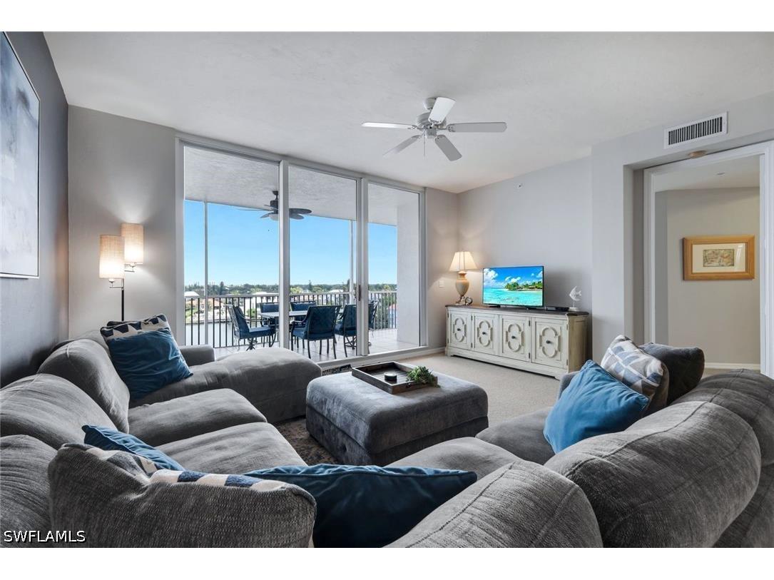 410 Flagship Drive #605 Naples FL 34108 226017343 image6