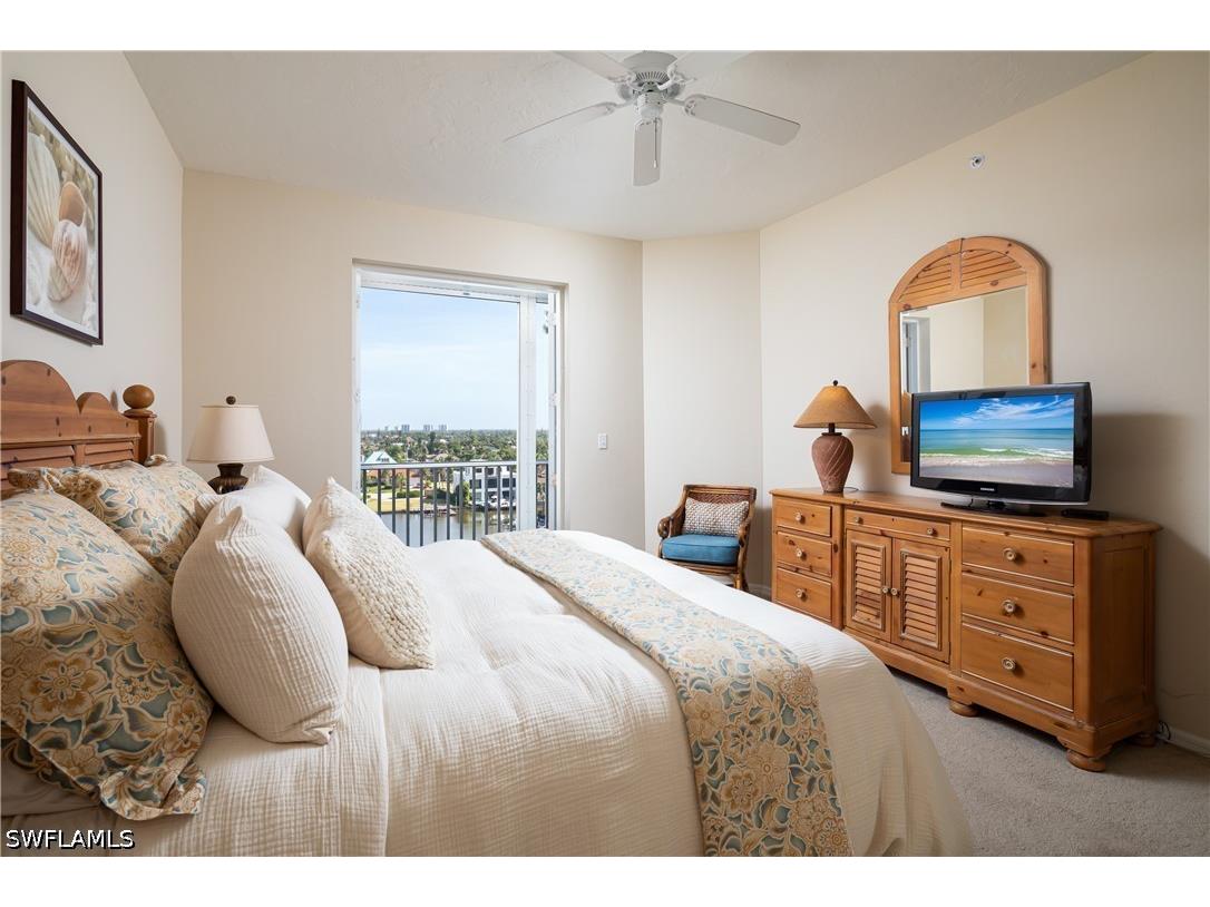 410 Flagship Drive #806 Naples FL 34108 226013624 image3