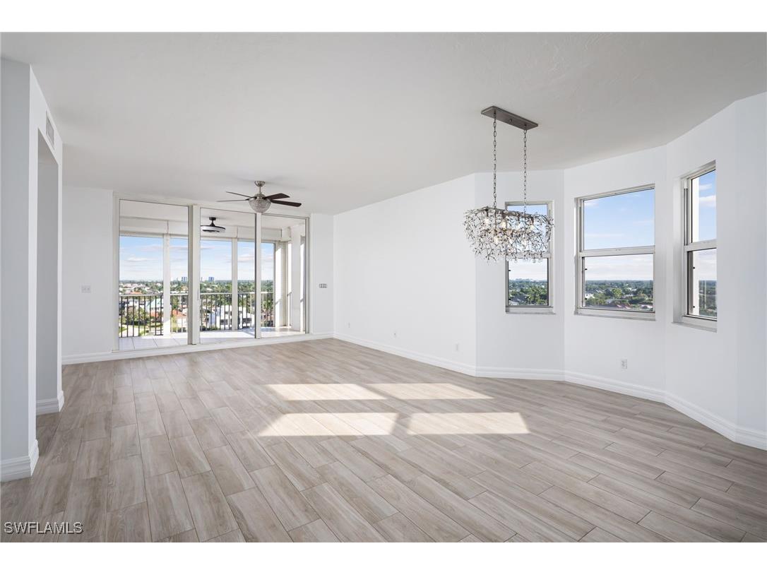 410 Flagship Drive #906 Naples FL 34108 225068260 image4