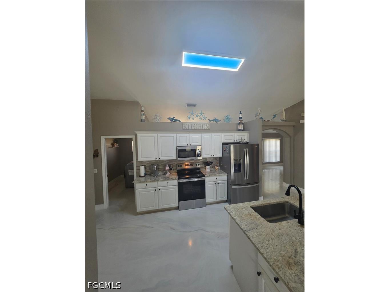 410 NW 11th Terrace Cape Coral FL 33993 2026017572 image12