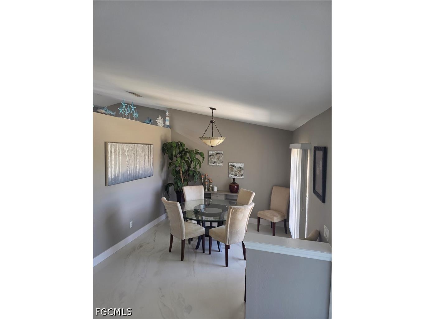 410 NW 11th Terrace Cape Coral FL 33993 2026017572 image3