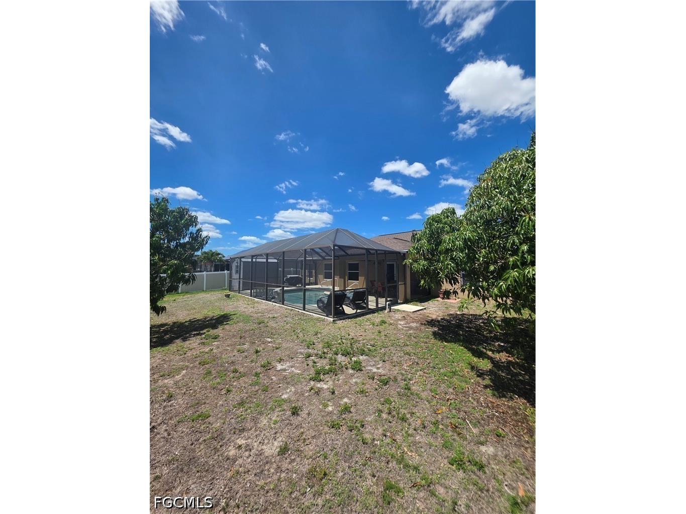 410 NW 11th Terrace Cape Coral FL 33993 2026017572 image39