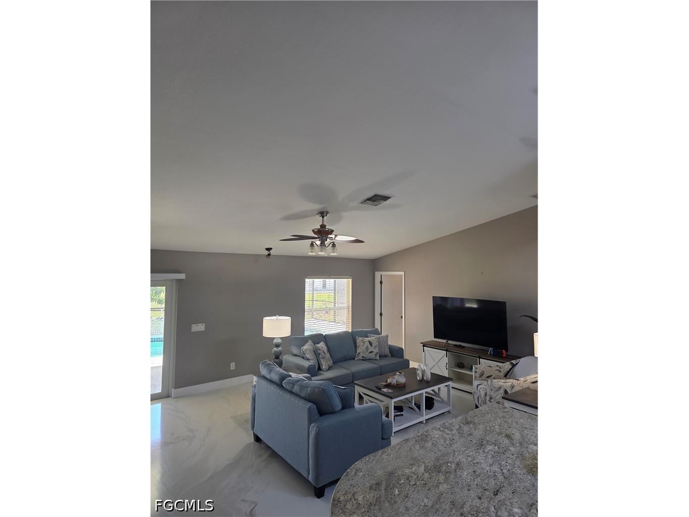 410 NW 11th Terrace Cape Coral FL 33993 2026017572 image8