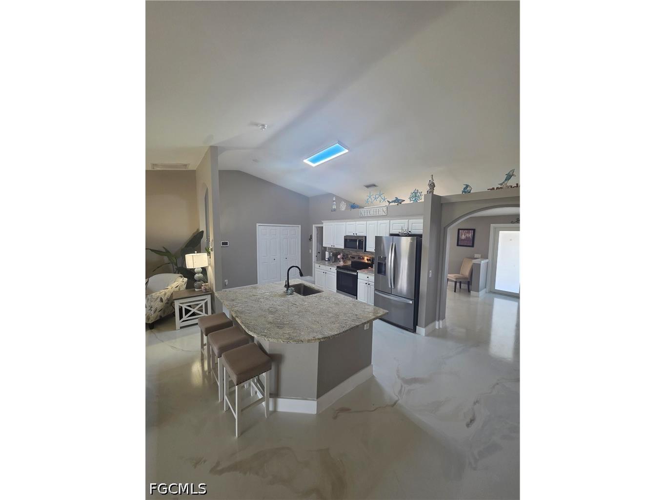410 NW 11th Terrace Cape Coral FL 33993 2026017572 image9