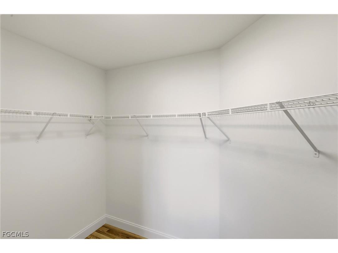 410 SE 7th Street Cape Coral FL 33990 2026012105 image28