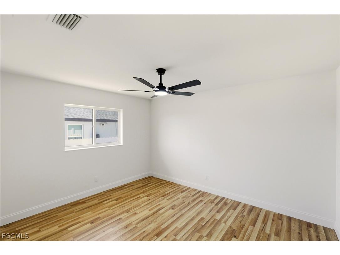 410 SE 7th Street Cape Coral FL 33990 2026012105 image31