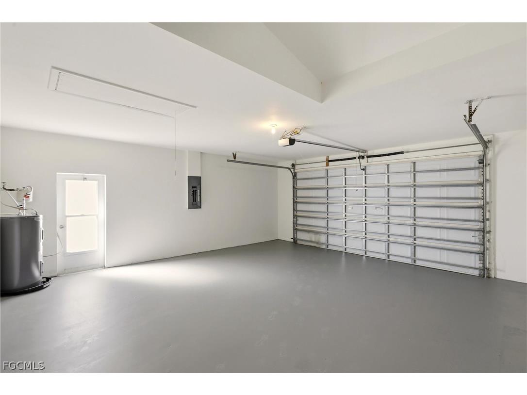 410 SE 7th Street Cape Coral FL 33990 2026012105 image38