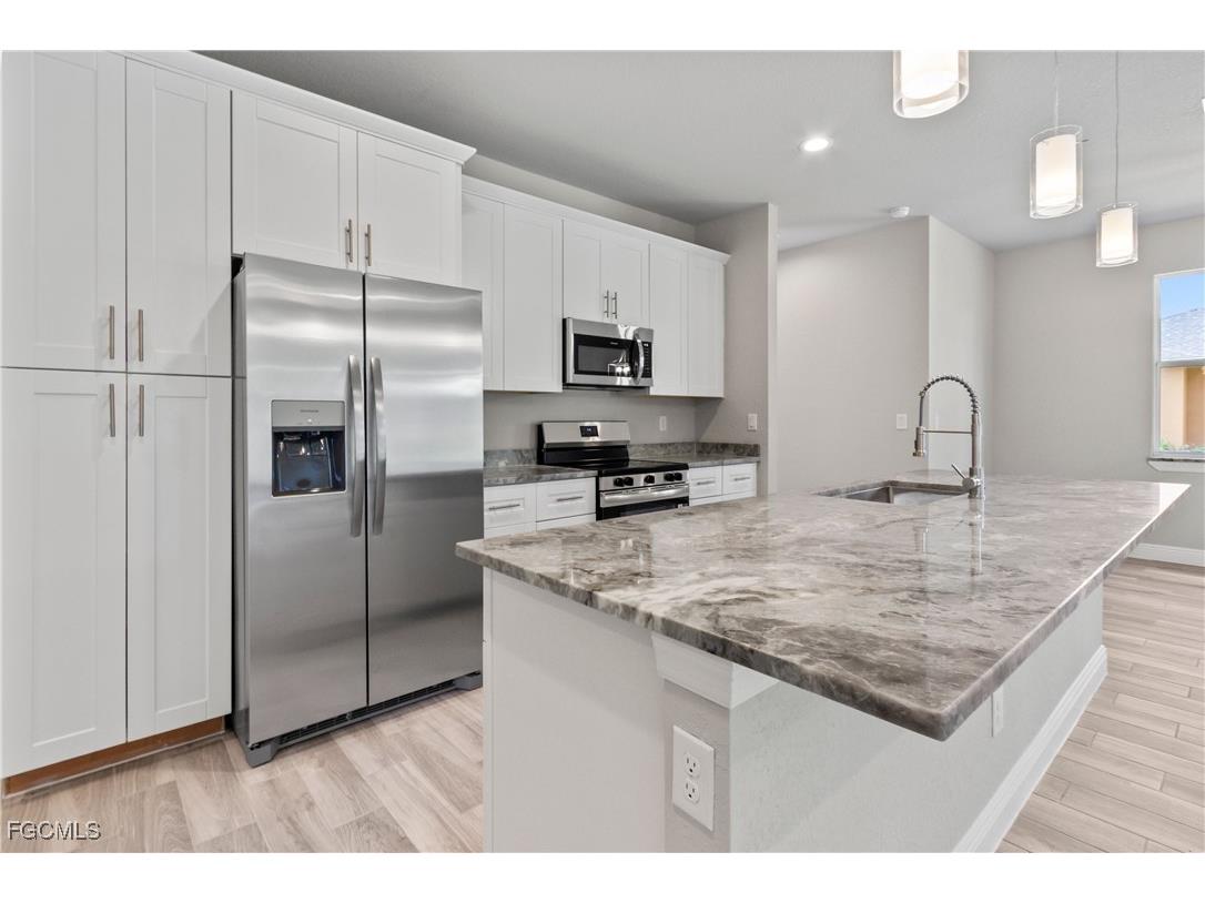 410 Thames Avenue Labelle FL 33935 2025012236 image4