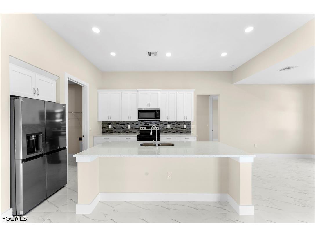 4100 8th Street SW Lehigh Acres FL 33976 2026025566 image6