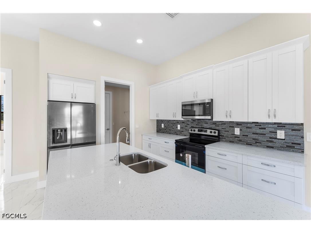 4100 8th Street SW Lehigh Acres FL 33976 2026025566 image7